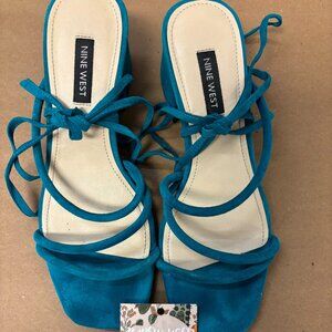 Nine West Teal Strapped Low Heel - Size: 6.5